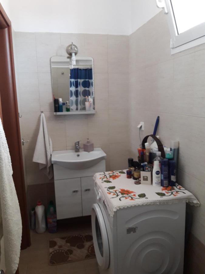 M&J Apartments نيكيتي المظهر الخارجي الصورة